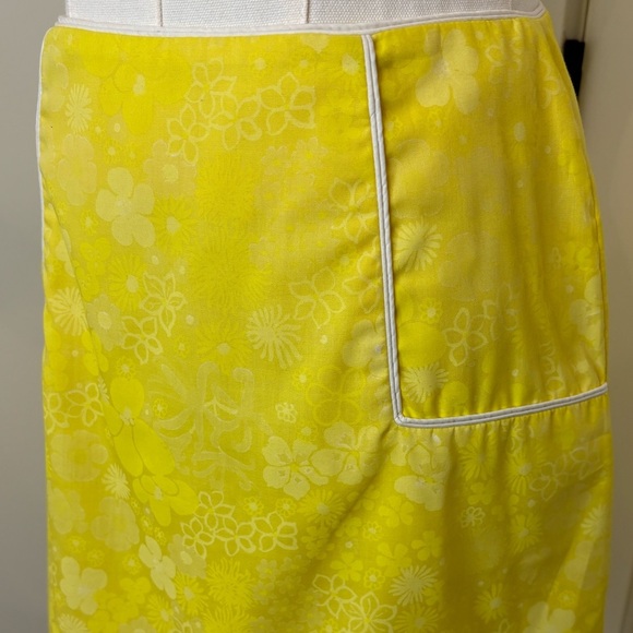 Vintage Llilly Pulitzer Sportswear Division (Clasp Needs To Be Resowed) - Picture 3 of 4